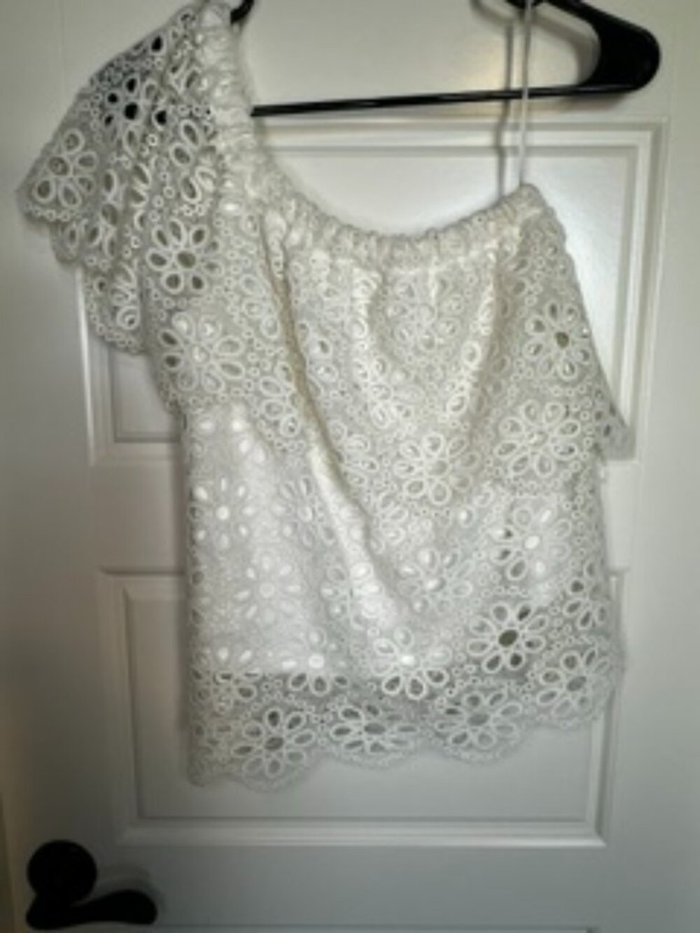 Jack by BB Dakota One Shoulder White Floral Tank Top